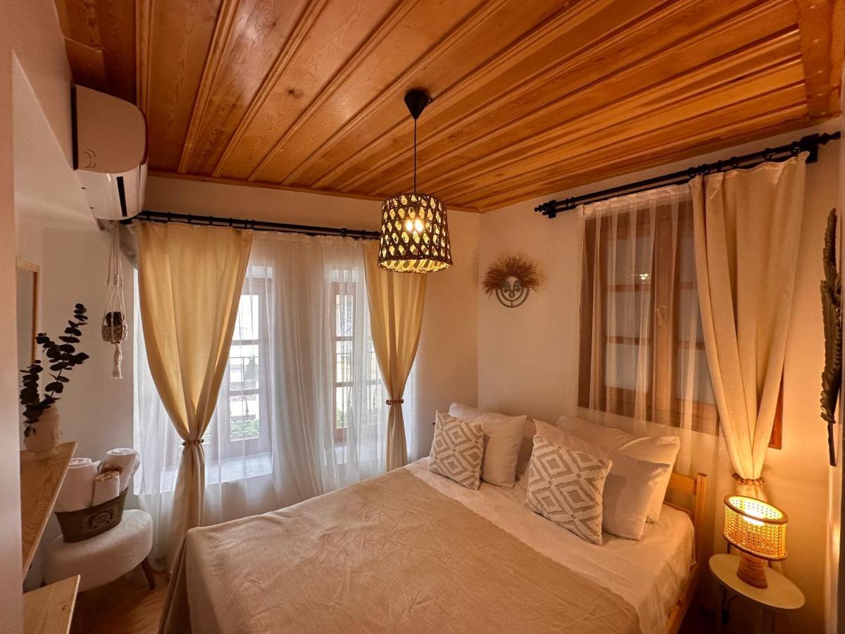 Hanole Guest House Ayvalik Exterior foto