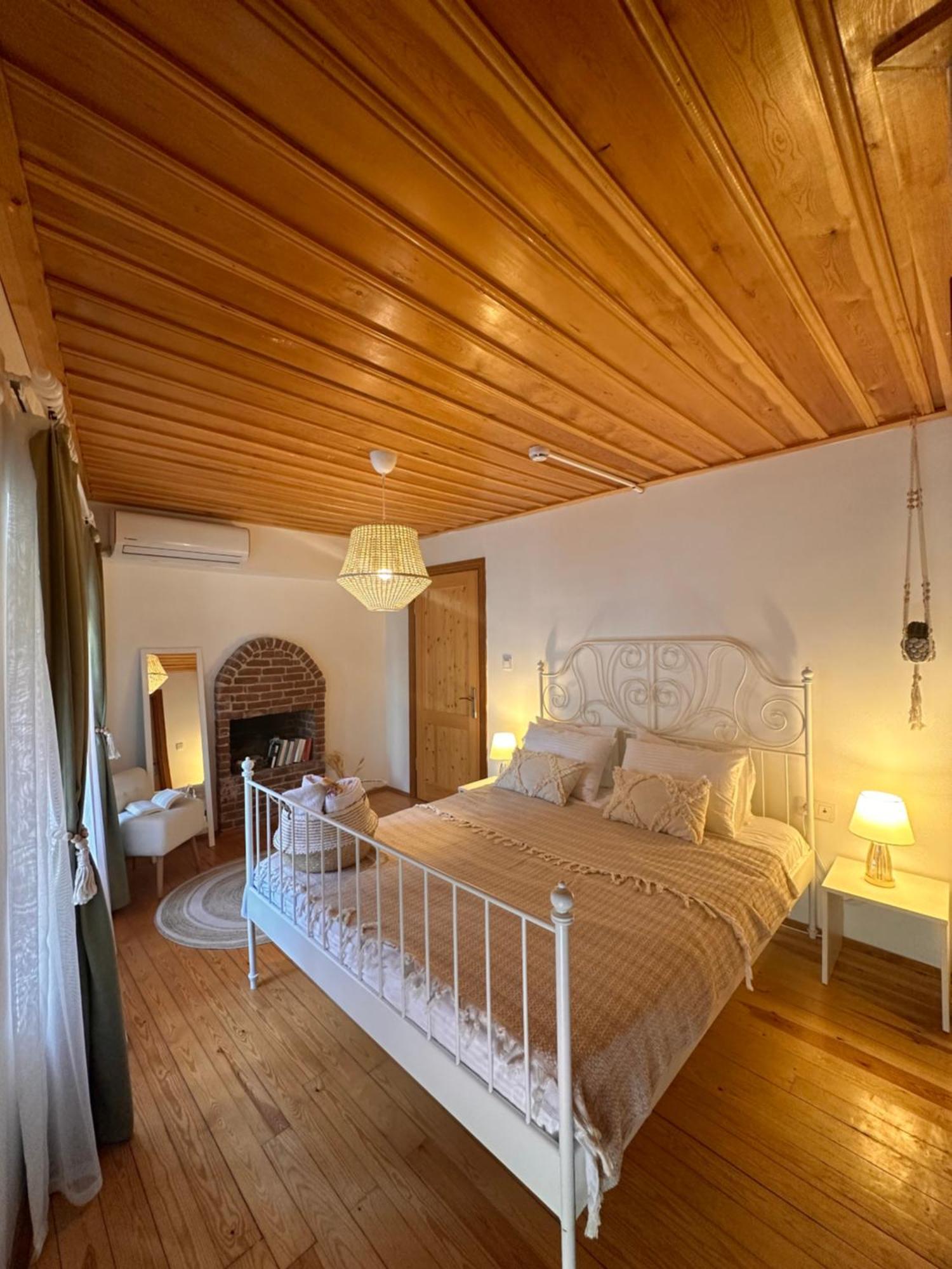 Hanole Guest House Ayvalik Exterior foto